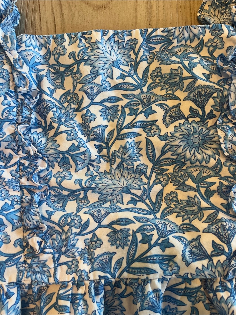 Cece Blue Floral Puff Sleeve Square Neck Women's Top blouse size medium - Picture 3 of 11
